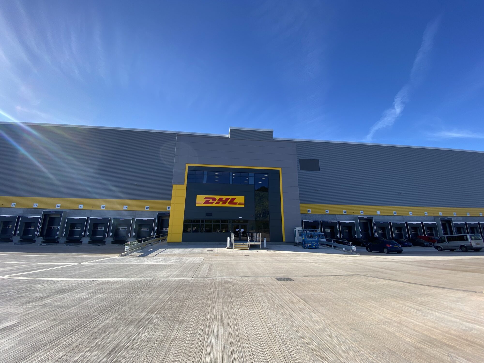 KAM - DHL EMG - Projects 04