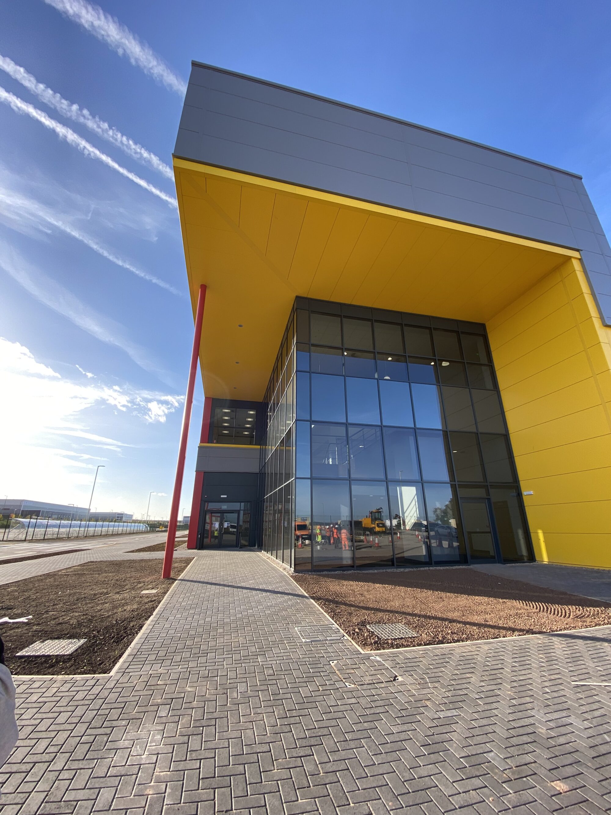 KAM - DHL EMG - Projects 06