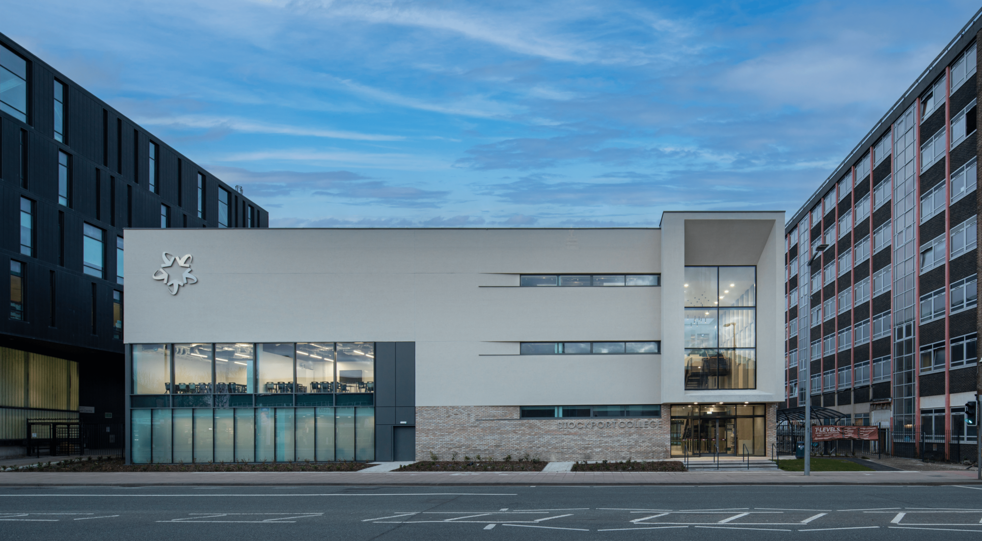 Abacus - Stockport College - Projects resize